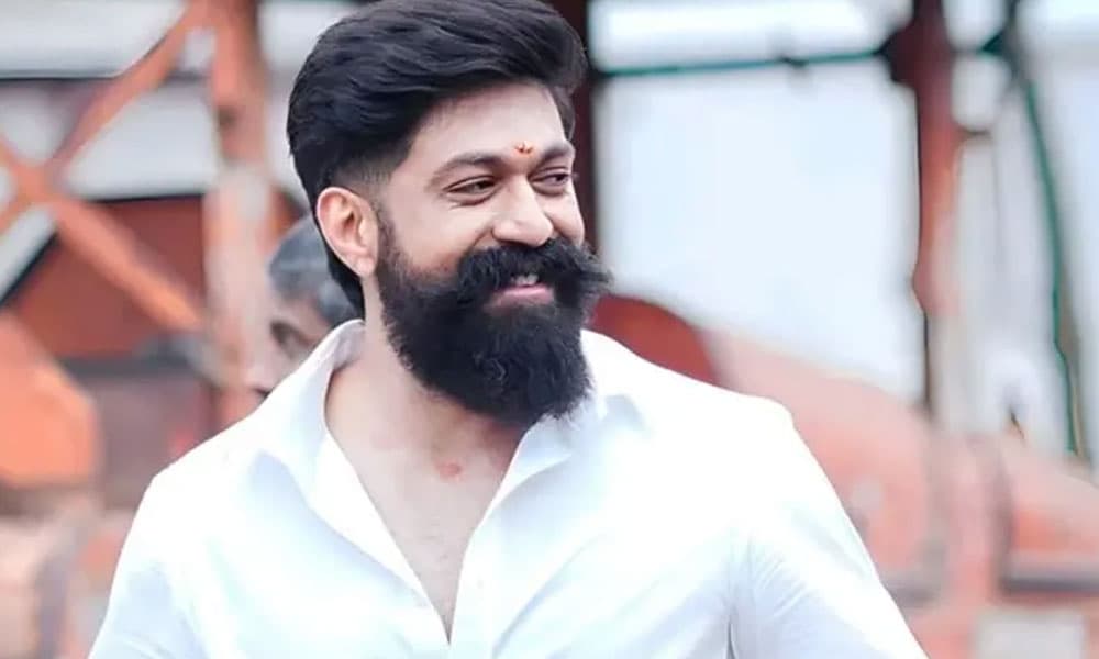 పాన్ ఇండియా క్రేజ్ ను వాడుకోలేకపోతున్న యశ్... కారణమేంటంటే... – movies