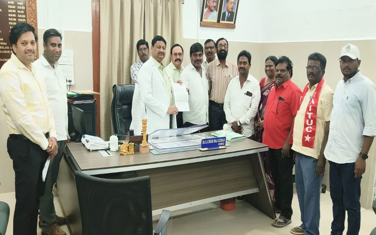 కార్మిక ప్రాంతం రామవరంలో డిస్పెన్సరీ యధావిధిగా కొన సాగించాలి
