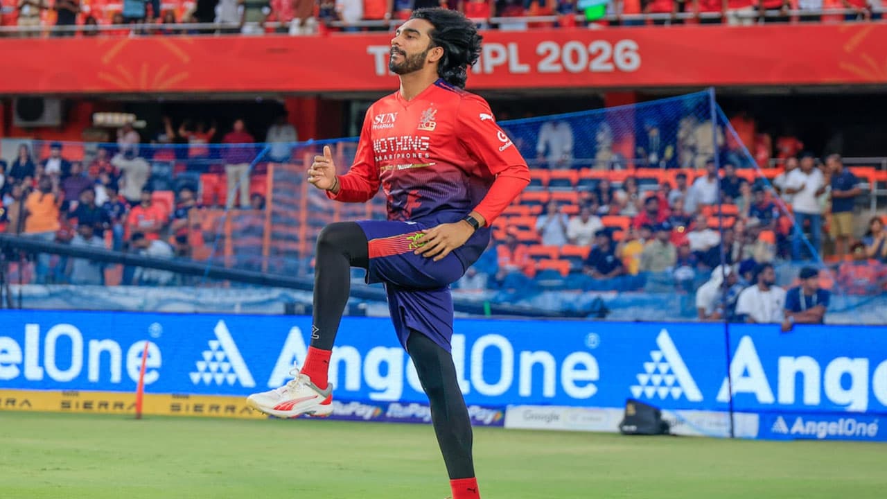 రజత్ పాటిదార్ ఇక్కడ ఉండాల్సిన వాడు కాదు.. ఆర్సీబీ కెప్టెన్ పై వెంకటేష్ అయ్యర్ కీలక వ్యాఖ్యలు