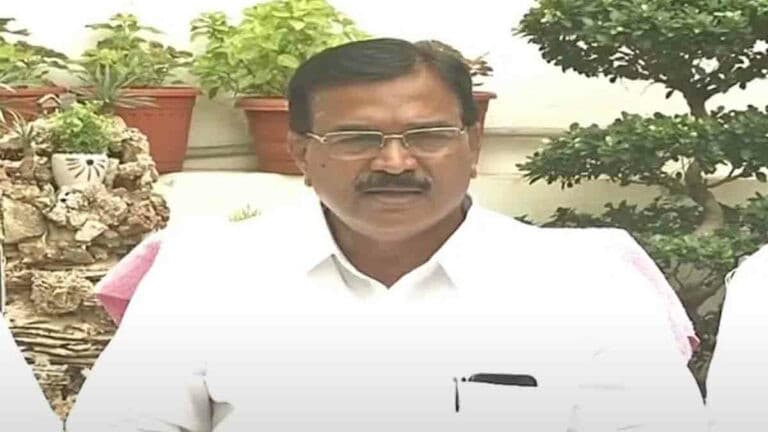 ప్రాంతీయవాదం ఉగ్రవాదం అయితే... మీరే ఉగ్రవాదులు