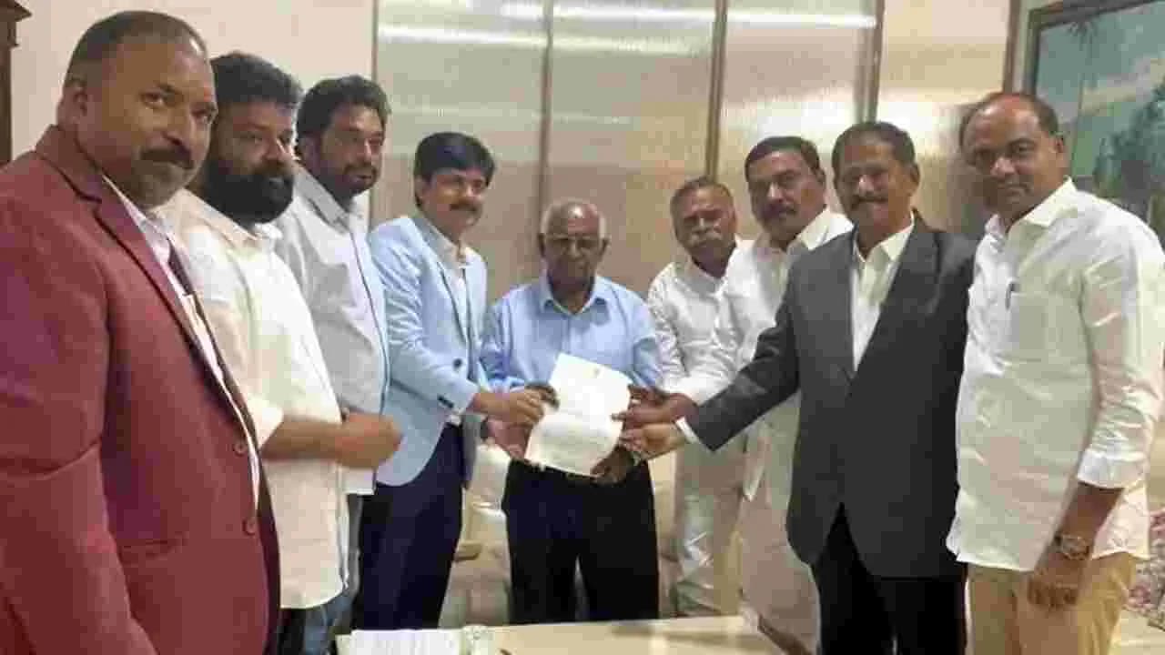 దళిత క్రైస్తవులకు ఎస్సీ హోదా కల్పించాలి