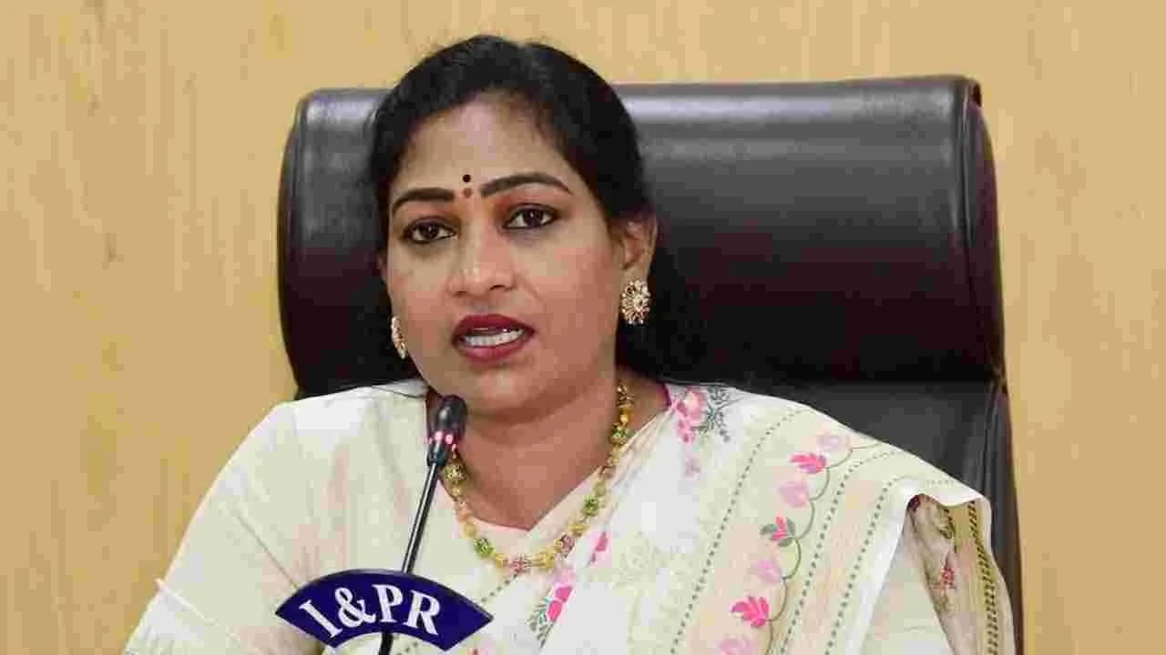 మహానాడును విజయవంతం చేద్దాం: హోంమంత్రి అనిత