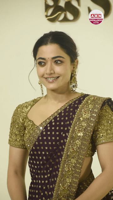 స్వదేశ్ ఈవెంట్‌లో మెరిసిన నేషనల్ క్రష్!