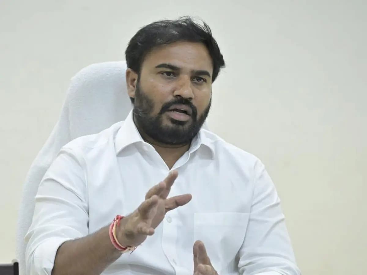 వైసిపికి డీఎస్సీపై మాట్లాడే అర్హత లేదు
