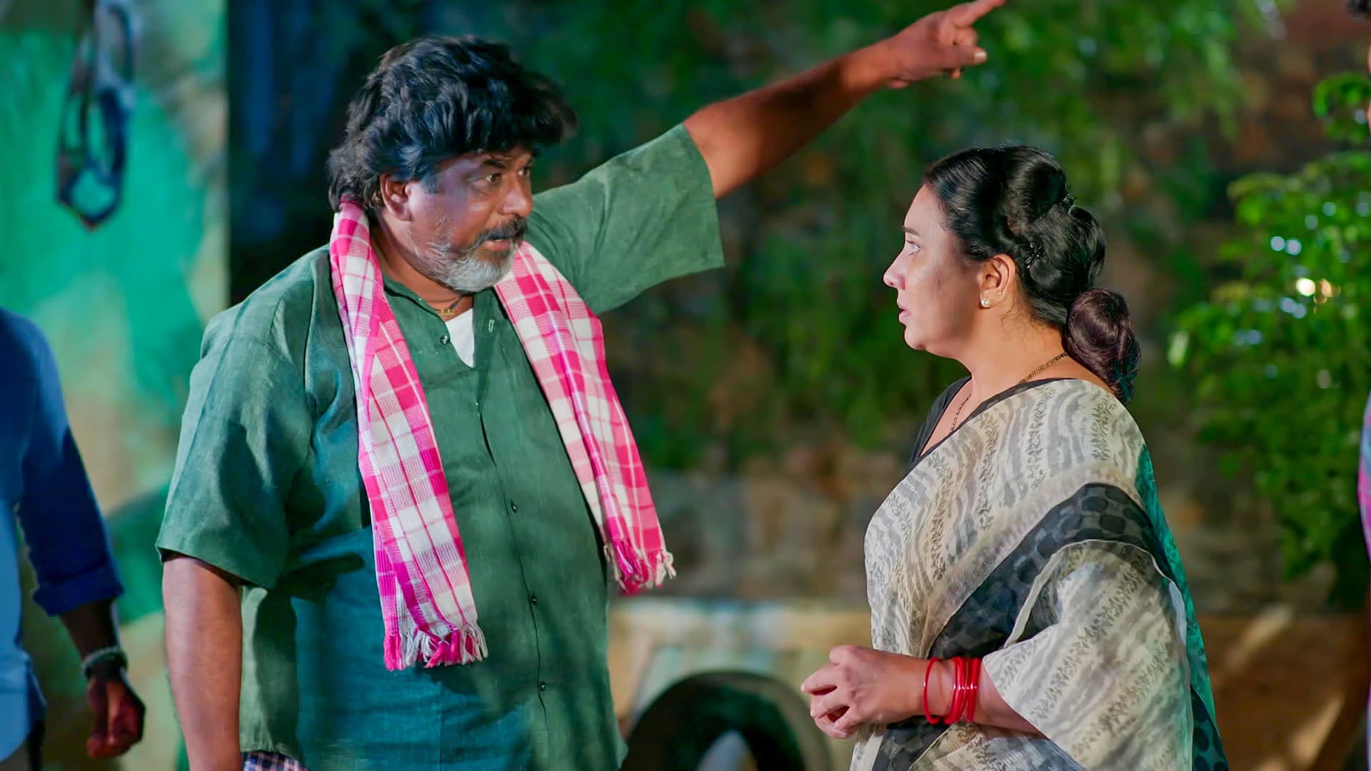 జమున పీక పట్టుకున్న నారాయణ.. కన్నతల్లి ముఖం కూడా చూడని కన్నా!