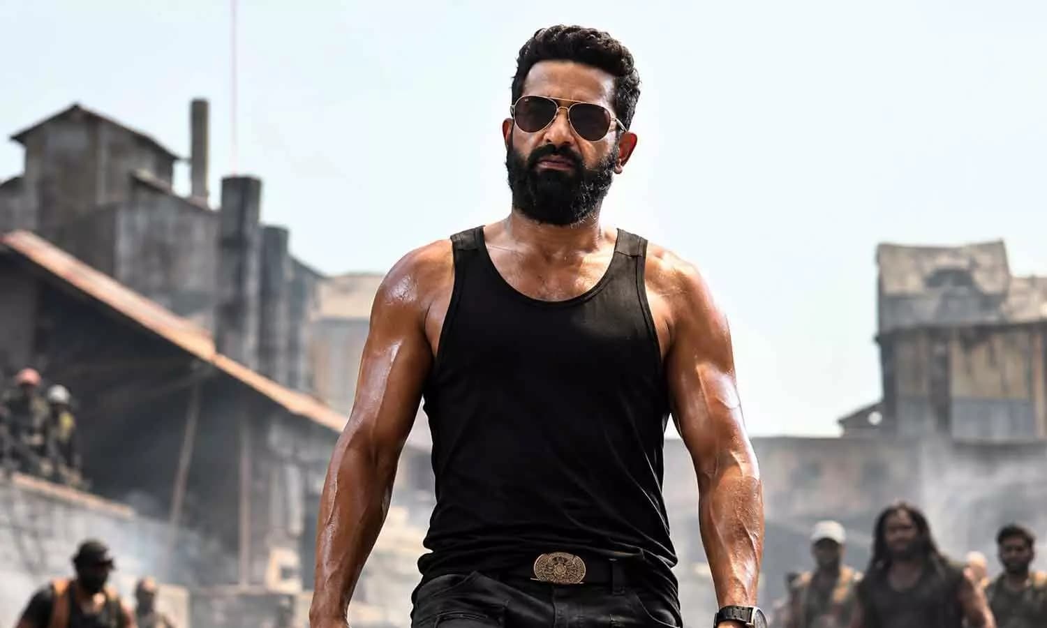 ఎన్టీఆర్ ‘డ్రాగన్’ విధ్వంసం: గూస్ బంప్స్ తెప్పించే భారీ యాక్షన్ సీక్వెన్స్.! – movies