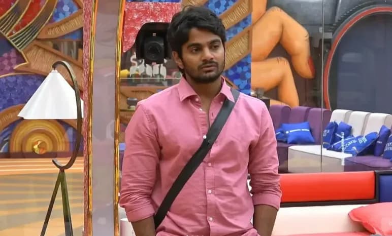 అమ్మ మాటే నా బలం అంటున్న విజయవాడ కుర్రాడు రోహిత్! – general