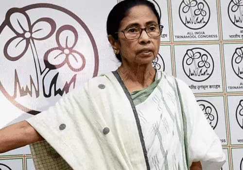 మమతా బెనర్జీకి శిక్ష పడుతుందా