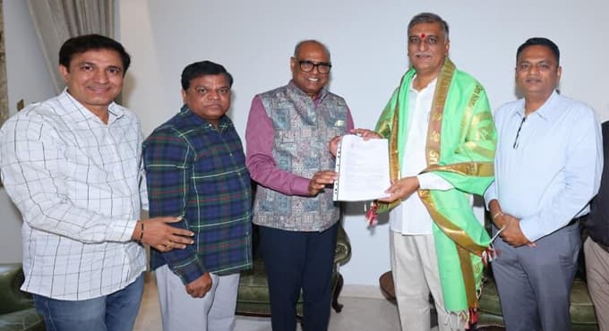 హరీష్ రావుకు ఆటా ఆహ్వానం