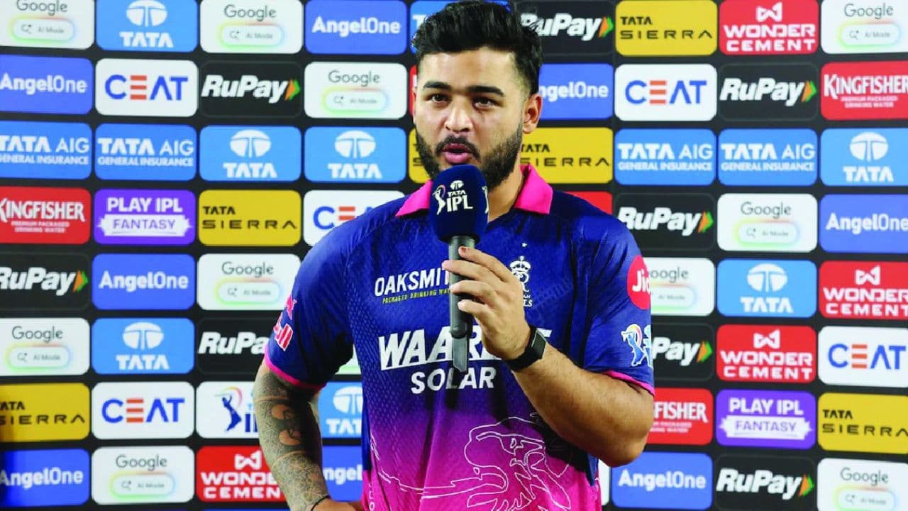 అమ్మో వైభవ్ ను అస్సలు టచ్ చేయం.. రాజస్థాన్ కెప్టెన్ పరాగ్ ఆసక్తికర వ్యాఖ్యలు