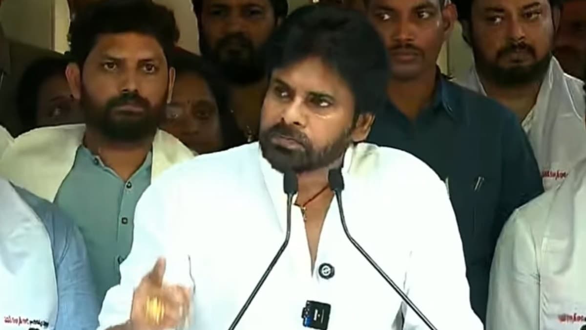 తెలంగాణ మీ అయ్య జాగీరా ? బెదిరింపులపై పవన్ ఫైర్