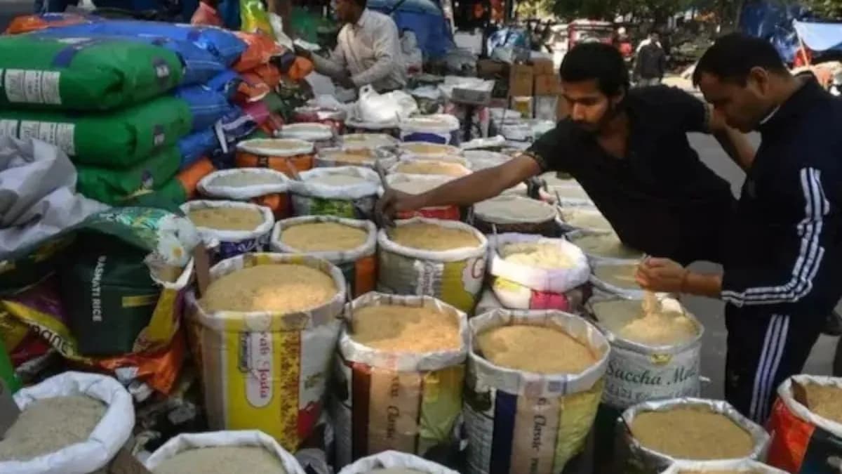 దసరా పండుగ వేళ నిత్యావసరాల ధరల మోత! – general