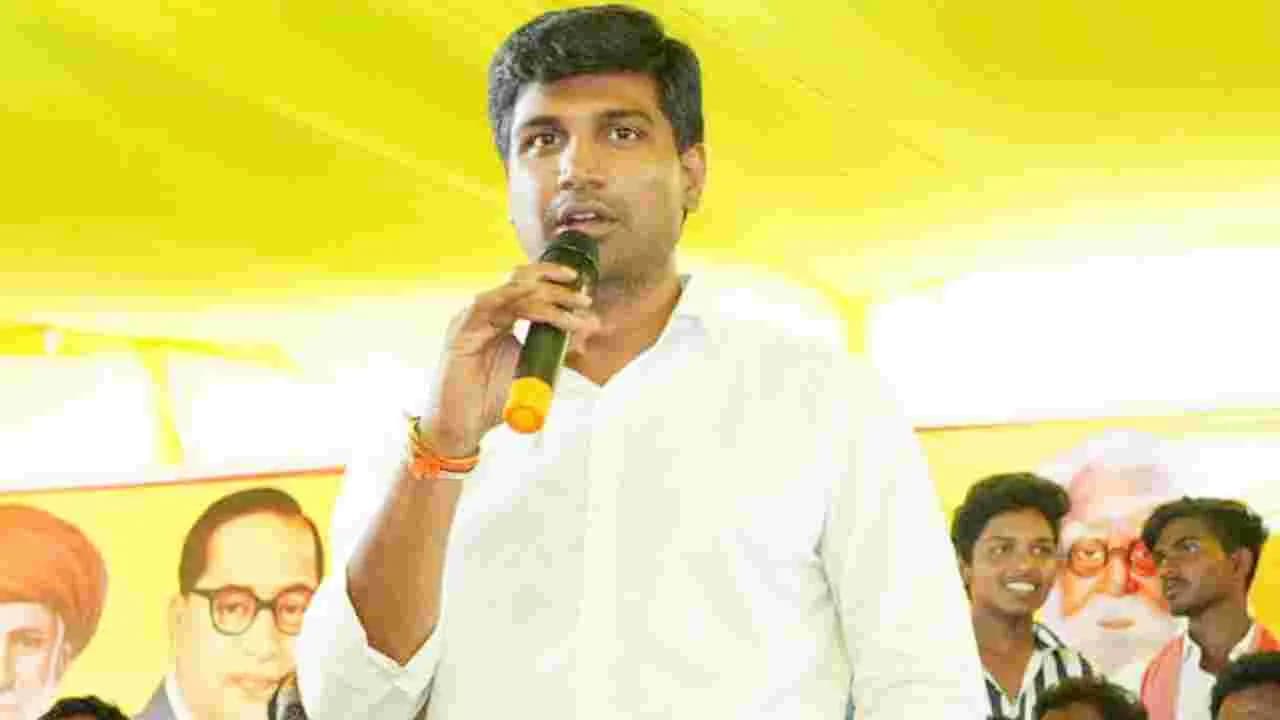 బొల్లా బ్రహ్మనాయుడు.. దొంగ డాక్యుమెంట్లతో భూములు కాజేయాలనుకున్నారు
