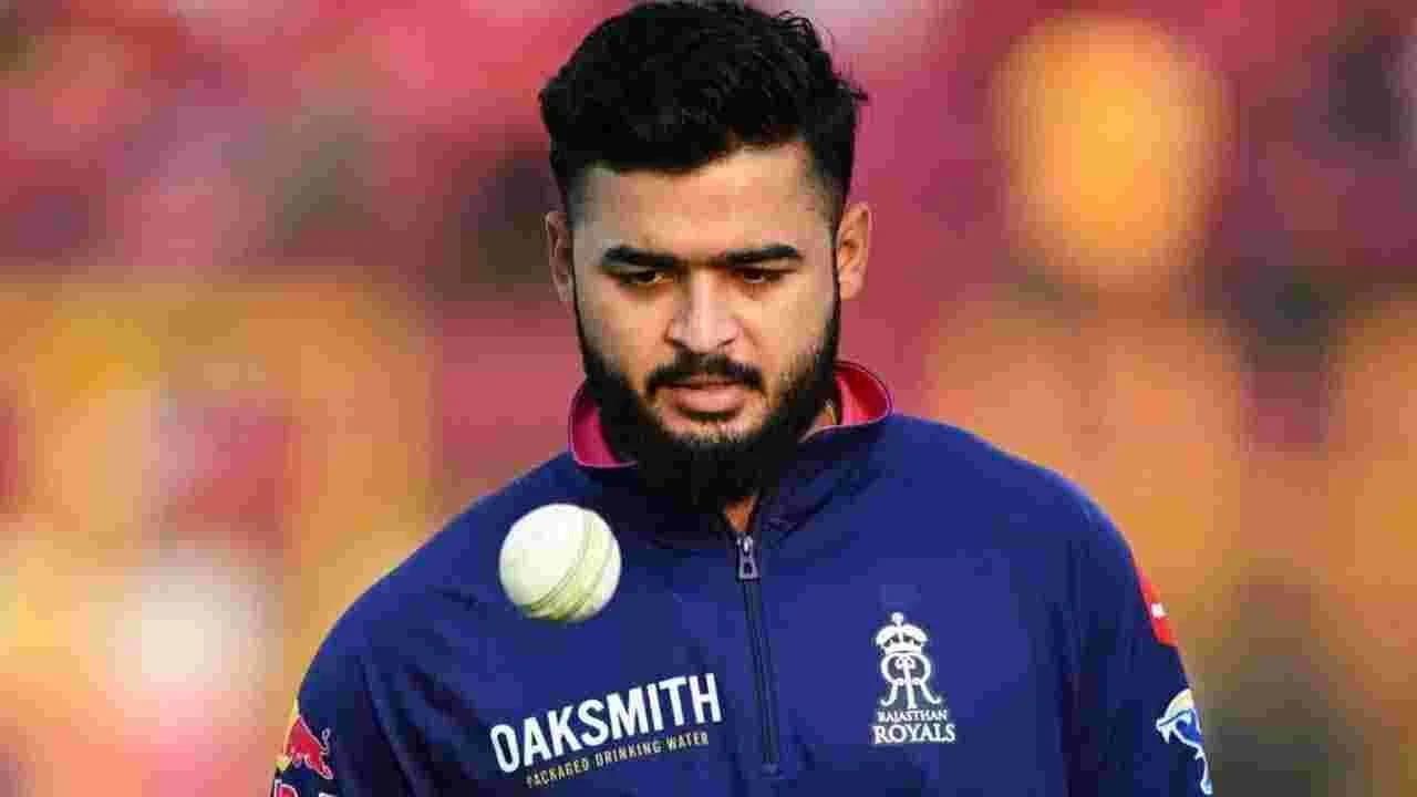 ధోని, రోహిత్ల సరసన చేరిన రియాన్ పరాగ్..