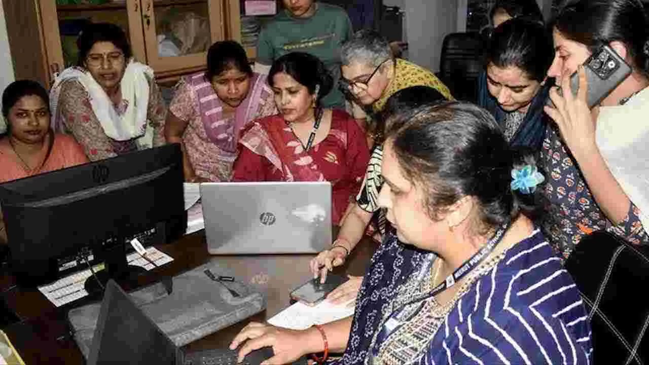 సీబీఎస్ఈ పోర్టల్ పై సైబర్ దాడి.. పేమెంట్ సిస్టమ్ సేవలు నిలిపివేత