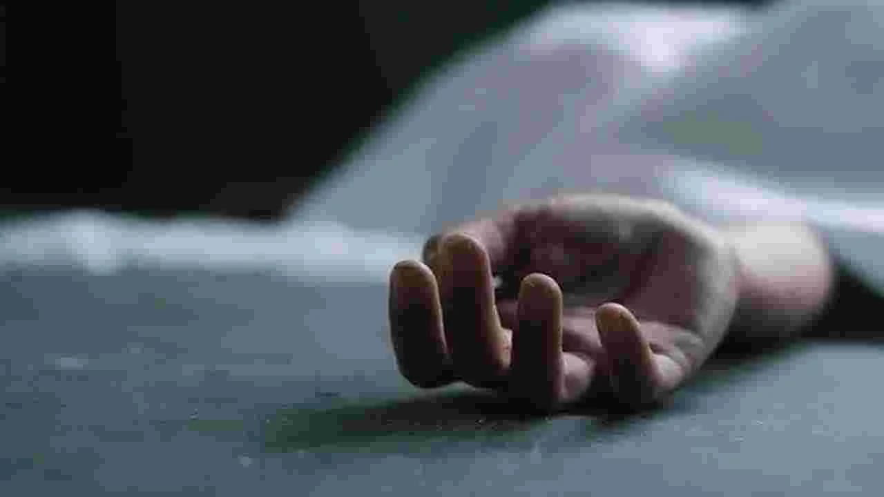 సికింద్రాబాద్ లో యువకుడి దారుణ హత్య