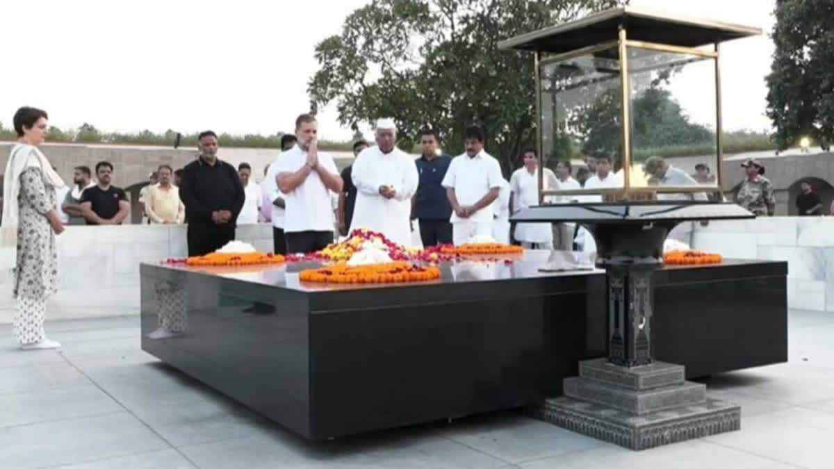 కాంగ్రెస్ ఎంపీల నిరసన రాజ్ ఘాట్ వద్ద – general
