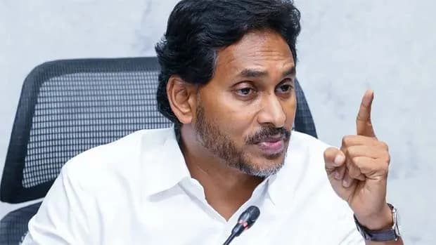 చంద్రబాబు మోసం చేశారని జగన్ ఆరోపణలు చంద్రబాబు మోసం చేశారని జగన్ ఆరోపణలు