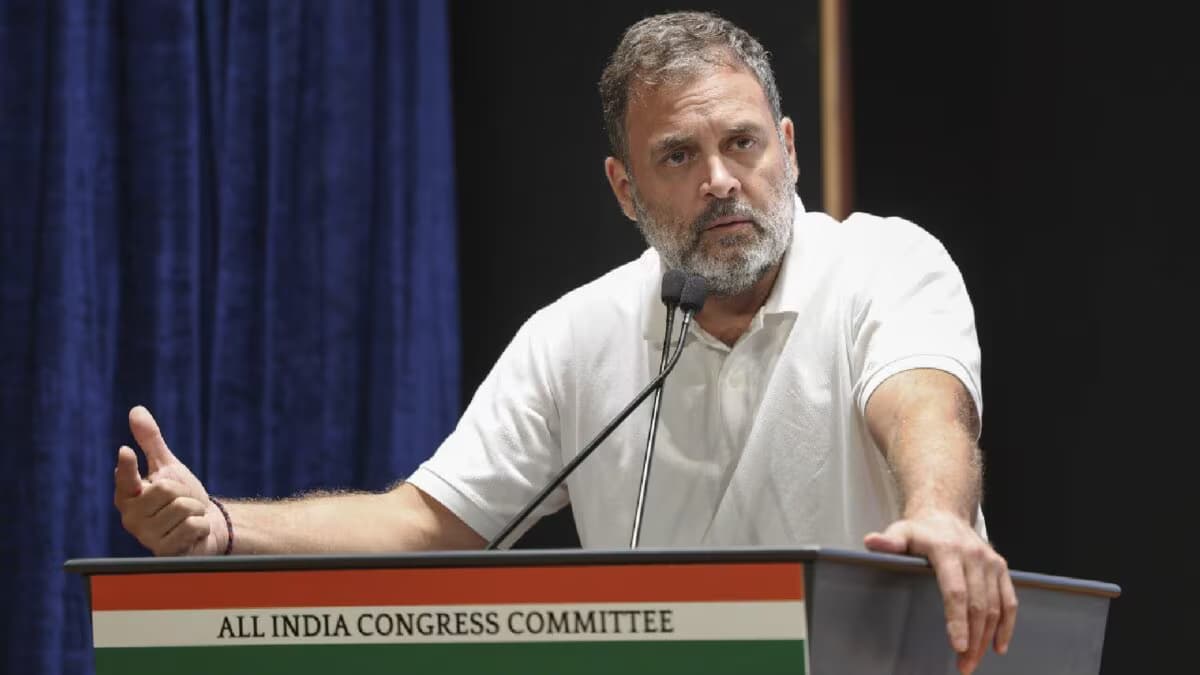 మహారాష్ట్ర బీజేపీ అధ్యక్షుడు కాంగ్రెస్పై విమర్శలు మహారాష్ట్ర బీజేపీ అధ్యక్షుడు కాంగ్రెస్పై విమర్శలు