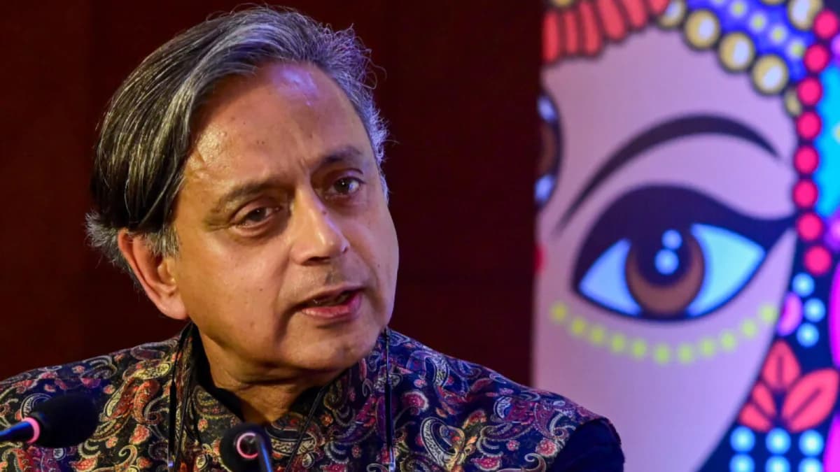 కేంద్రంపై శశి థరూర్ విమర్శలు – general