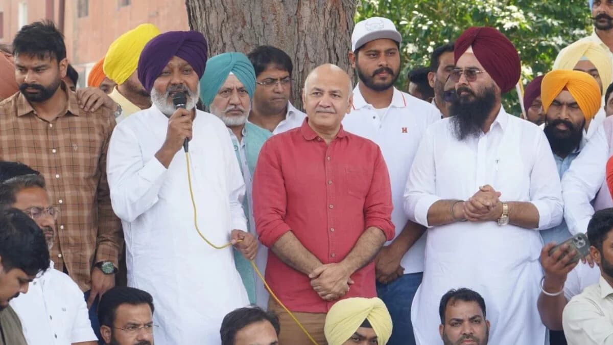 చండీగఢ్లో AAP నిరసనలు.. ఎన్నికల కమిషనర్ రాజీనామా కోరారు – general