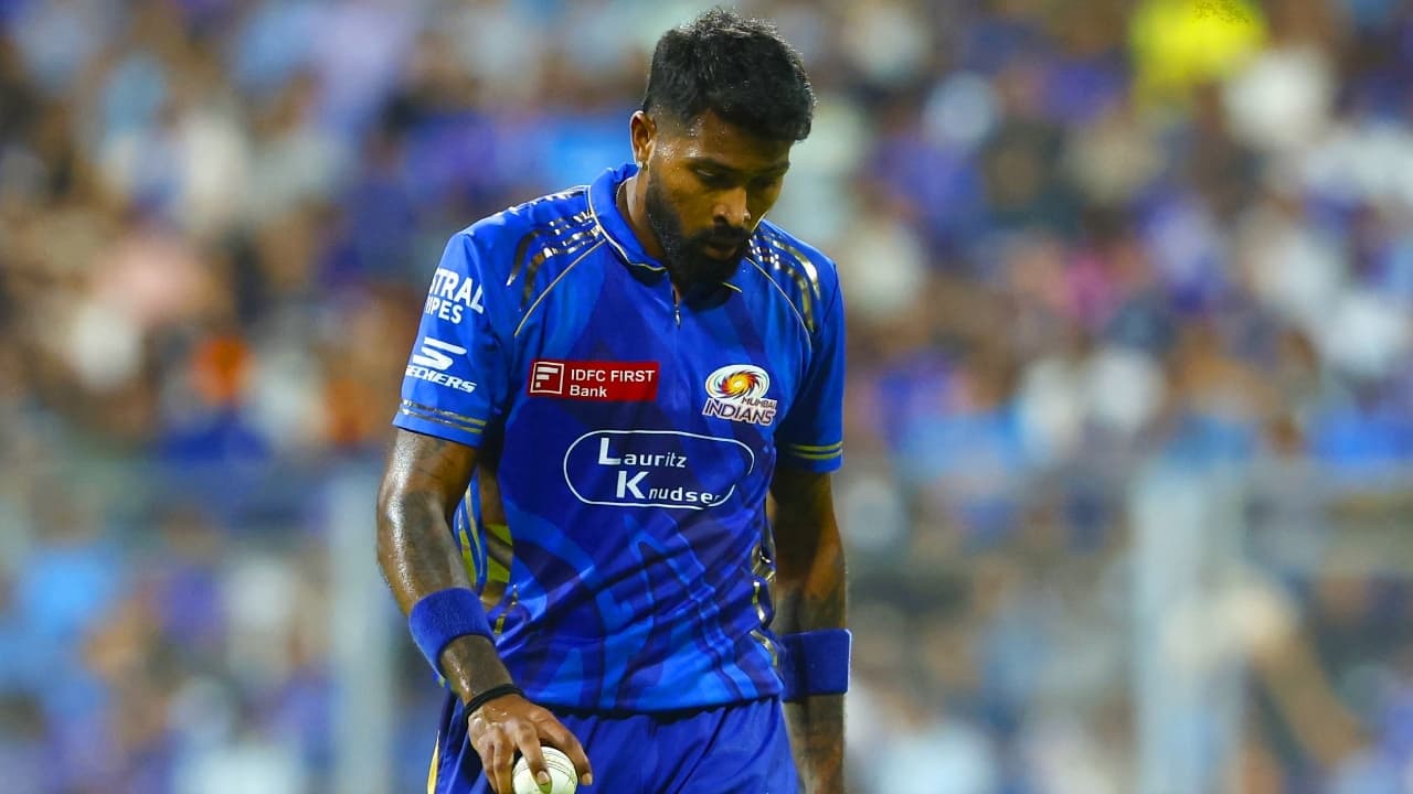 హార్దిక్ పాండ్యా మెడ పై వేలాడుతున్న క త్తి! కెప్టెన్సీ పోవ డం ఖాయ మే! ఆట గాడిగా