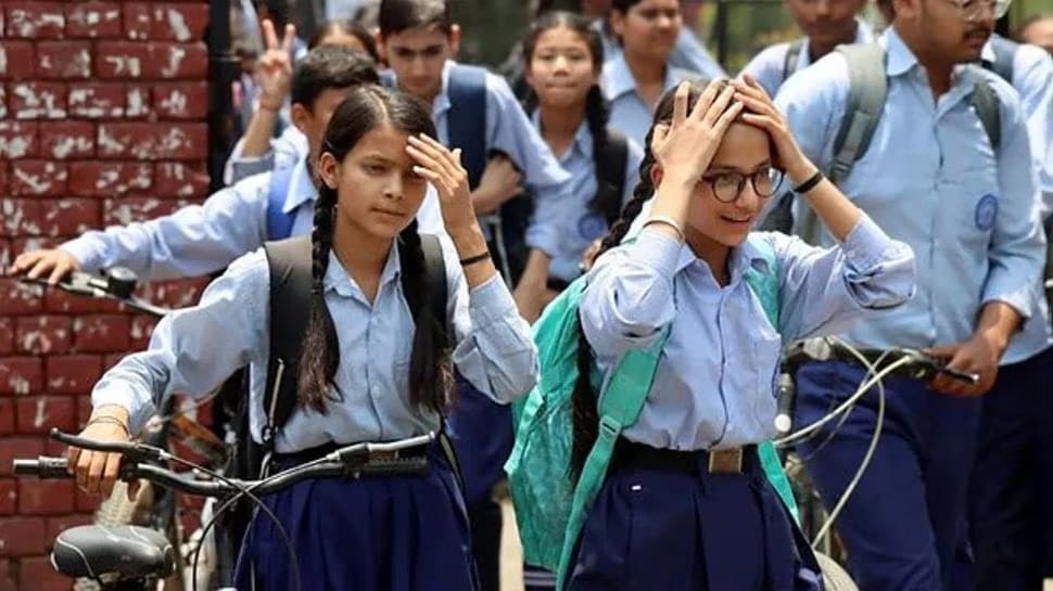 Summer Holidays: విద్యార్థులకు బిగ్ అలర్ట్..మే 31తో వేసవి సెలవులు ముగింపు..జూన్ 1 నుంచి క్లాసులు!