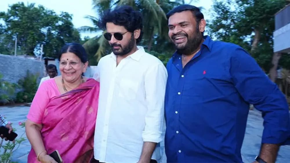 టీడీపీ ఎమ్మెల్యే ఇంటికి వెళ్లిన హీరో నితిన్