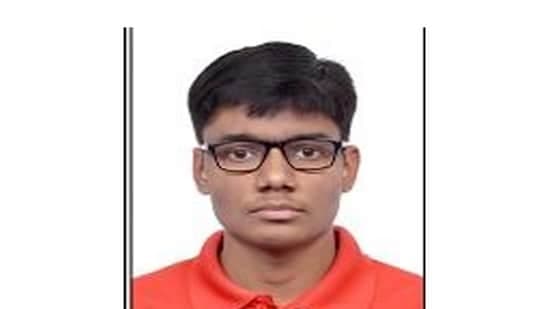 Shubham Kumar Credits Hard Work Teachers Guidance After Securing Air 1 In Jee Advanced 2026