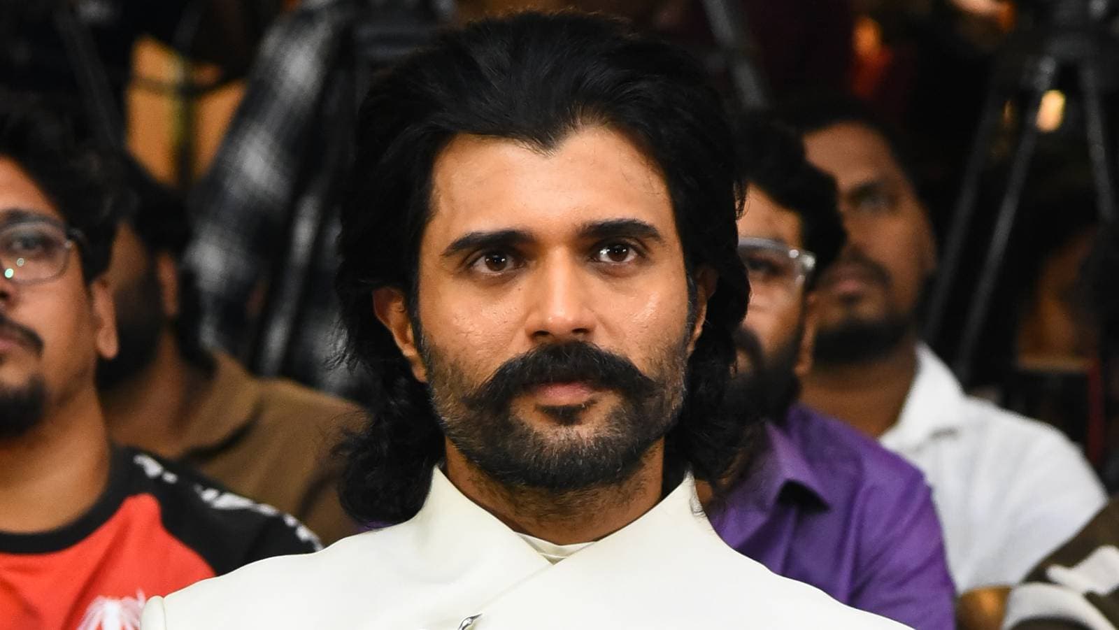 నా సినిమాలకు ఎప్పటికీ హైక్స్ ఉండవు: విజయ్ దేవరకొండ – movies