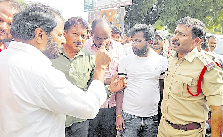 టీడీపీ ఎమ్మెల్యే వార్నింగ్