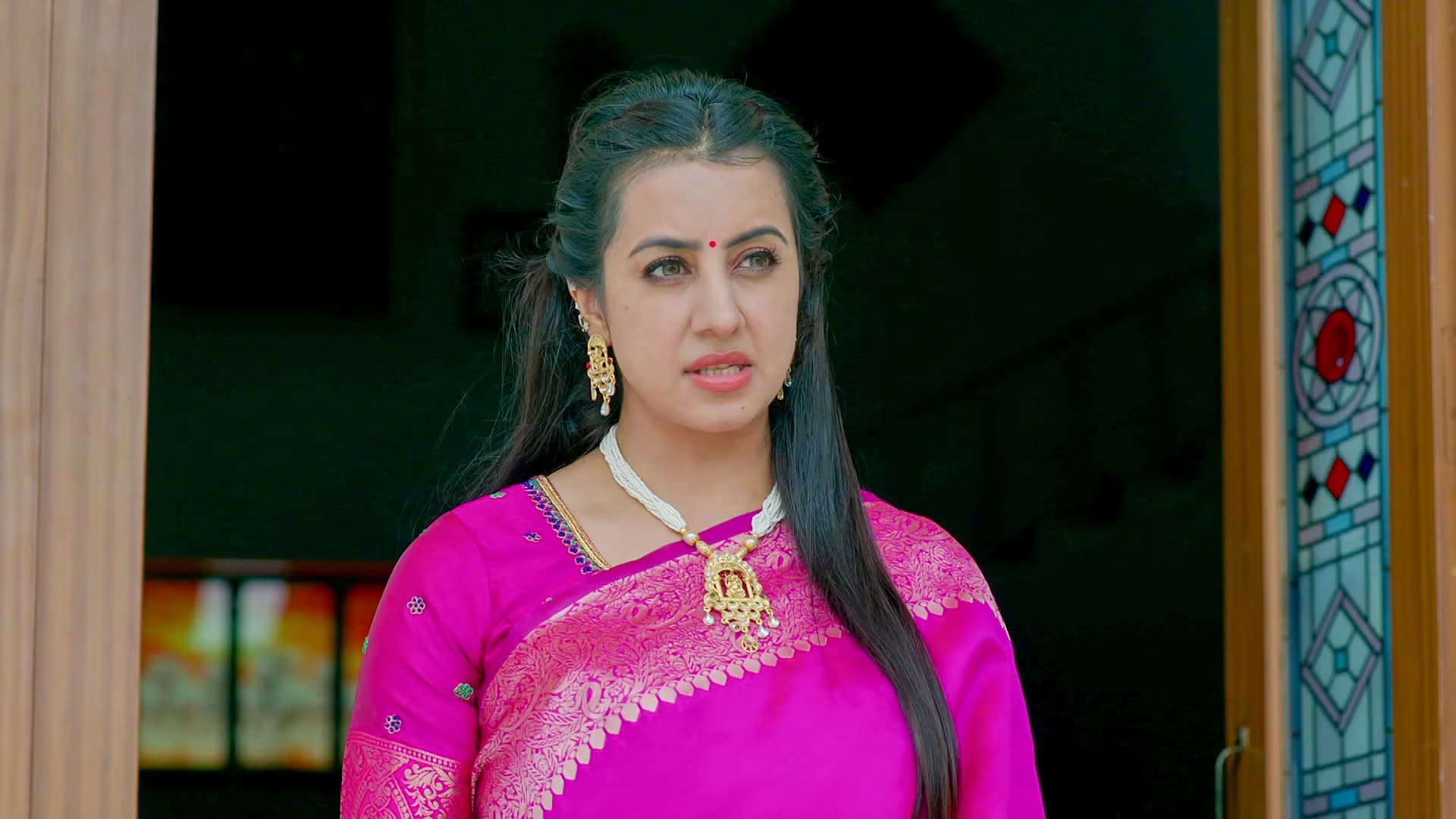 అంజలి మీద పంతంతో గీత తీసుకున్న నిర్ణయం.. అంజలి ఏం చేయనుంది! అంజలి మీద పంతంతో గీత తీసుకున్న నిర్ణయం.. అంజలి ఏం చేయనుంది!